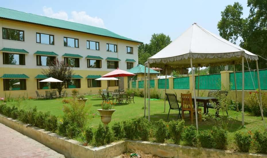 Hotel Curio'S All Seasons Srinagar  Exterior photo